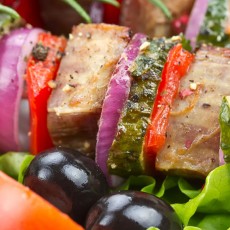 Meat and vegetable kabobs, a Whole30 meal